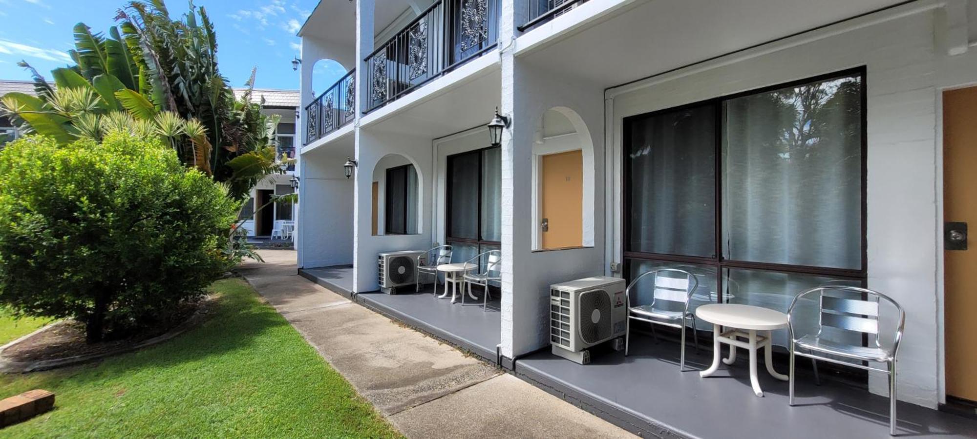 Tower Court Motel - Adults Only Haven Hervey Bay Ngoại thất bức ảnh