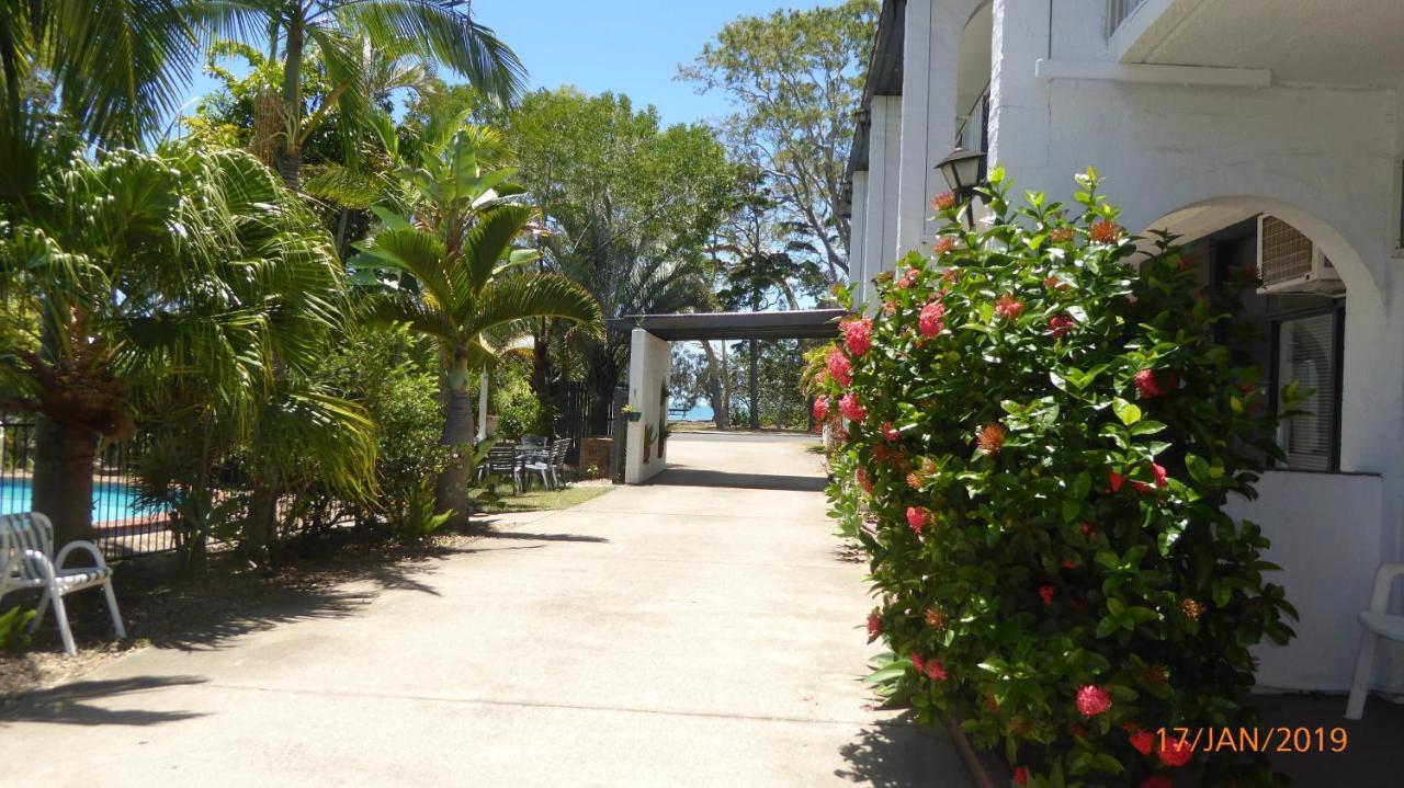 Tower Court Motel - Adults Only Haven Hervey Bay Ngoại thất bức ảnh