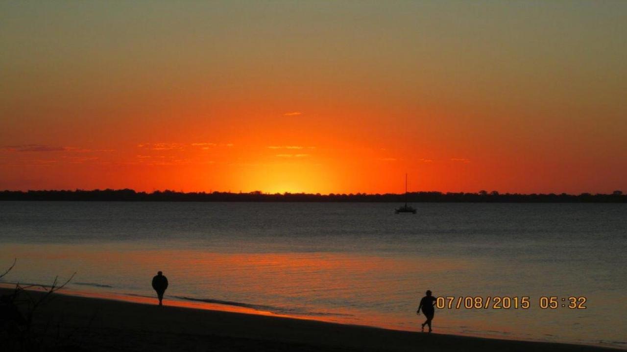 Tower Court Motel - Adults Only Haven Hervey Bay Ngoại thất bức ảnh