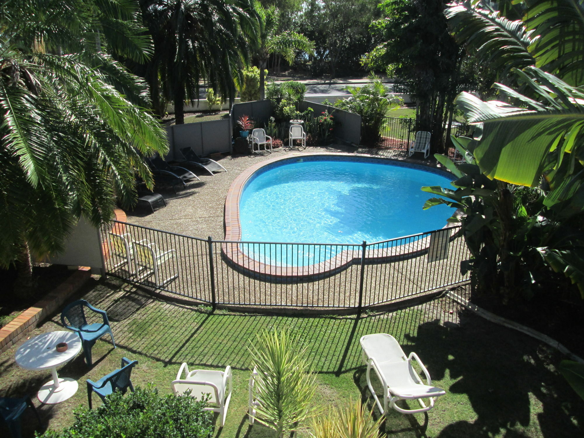 Tower Court Motel - Adults Only Haven Hervey Bay Ngoại thất bức ảnh
